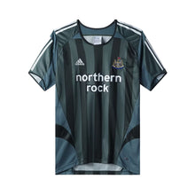 Newcastle Alternativa 05/06