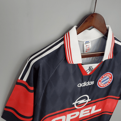 Bayern Munique 97/98  Alternativa