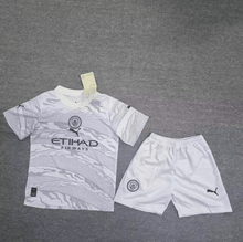 Manchester City 23/24 Kit Criança