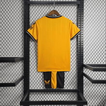 Wolverhampton 2023/24 Kit Criança