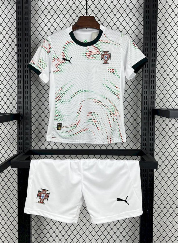 Portugal 2025/26 Kit criança branco