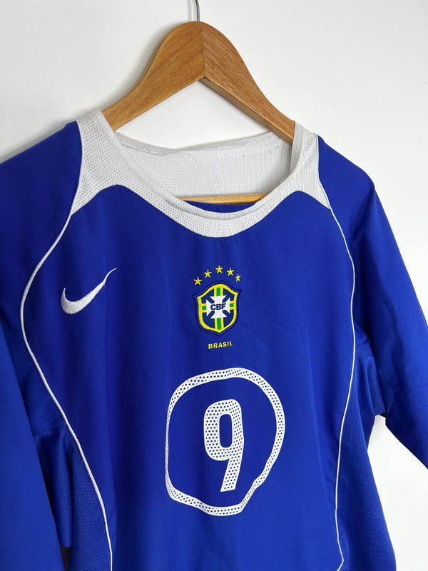 2004-06 - BRASIL VISITANTE | RETRO