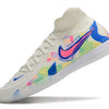 Chuteira Futsal Nike Phantom Luna Elite IC Branca, Azul e Rosa "Rainbow Pack"