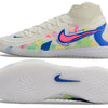 Chuteira Futsal Nike Phantom Luna Elite IC Branca, Azul e Rosa "Rainbow Pack"