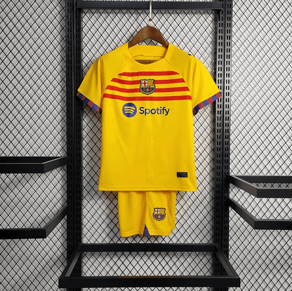 Barcelona 23/24 Kit Criança