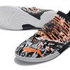 Chuteira Futsal Puma Future Z 1.3 IC Preto, Branco e Laranja "Teaser"