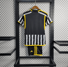 Juventus 23/24 Kit Criança Principal